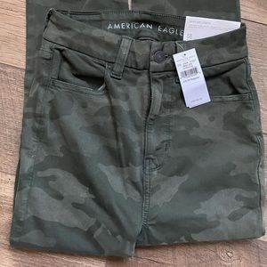 American eagle camo pants